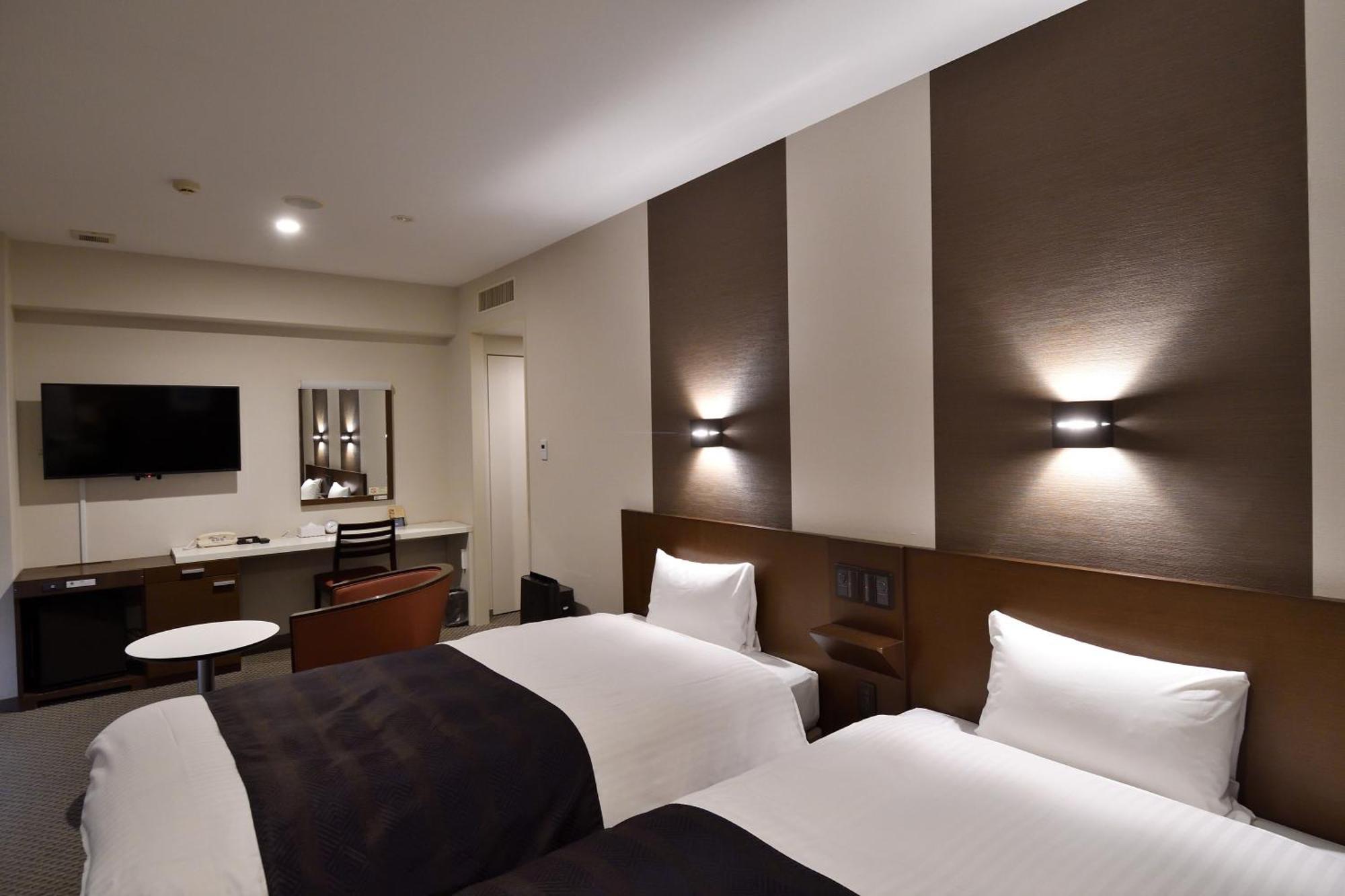 Hotel Urbic Kagoshima Esterno foto
